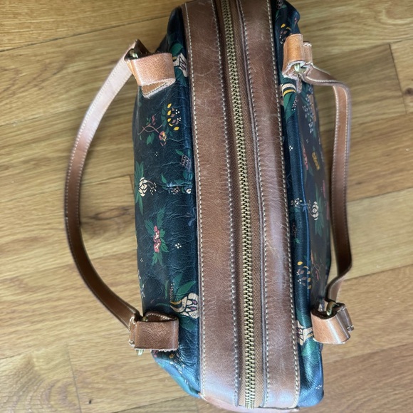 Vintage Brahmin Floral Leather Shoulder Bag Black Brown Double Strap Medallion - Picture 10 of 11